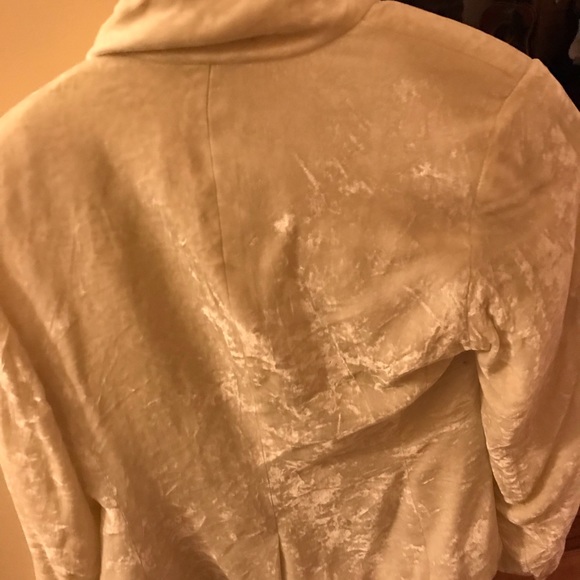 Women’s blazer - Picture 2 of 3